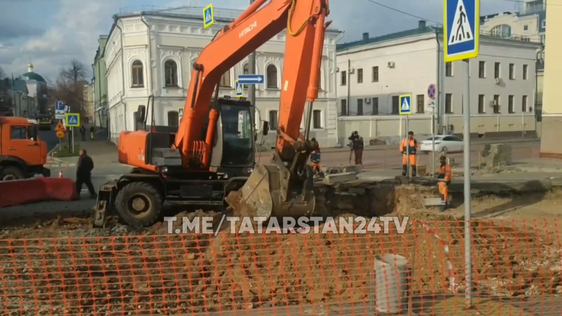 В Казани во время дорожных работ обнаружили подвал старинного здания