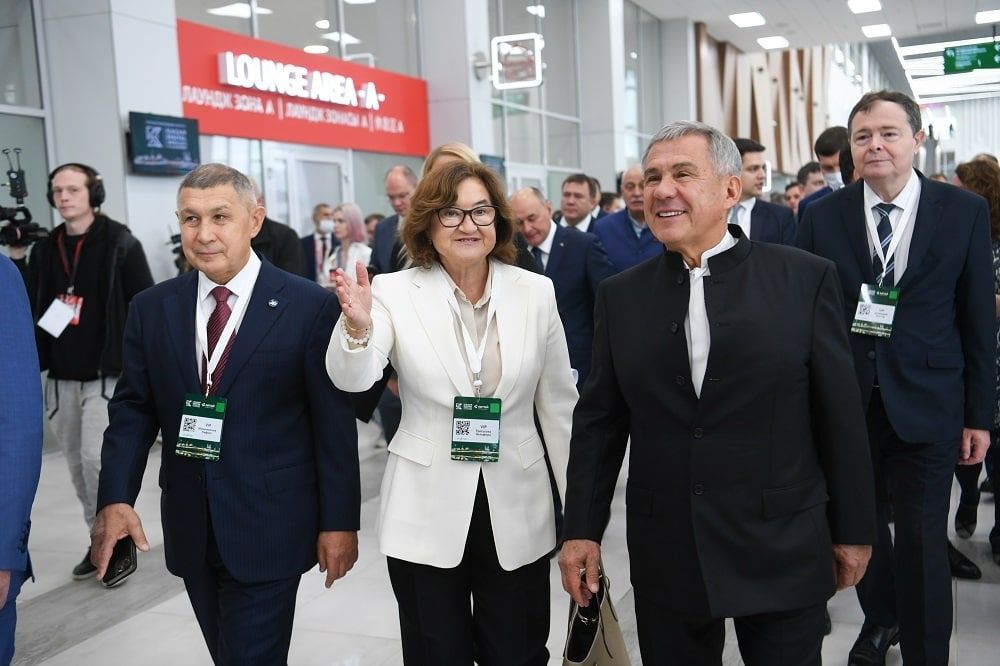Минниханов встретился с генеральным директором Третьяковской галереи