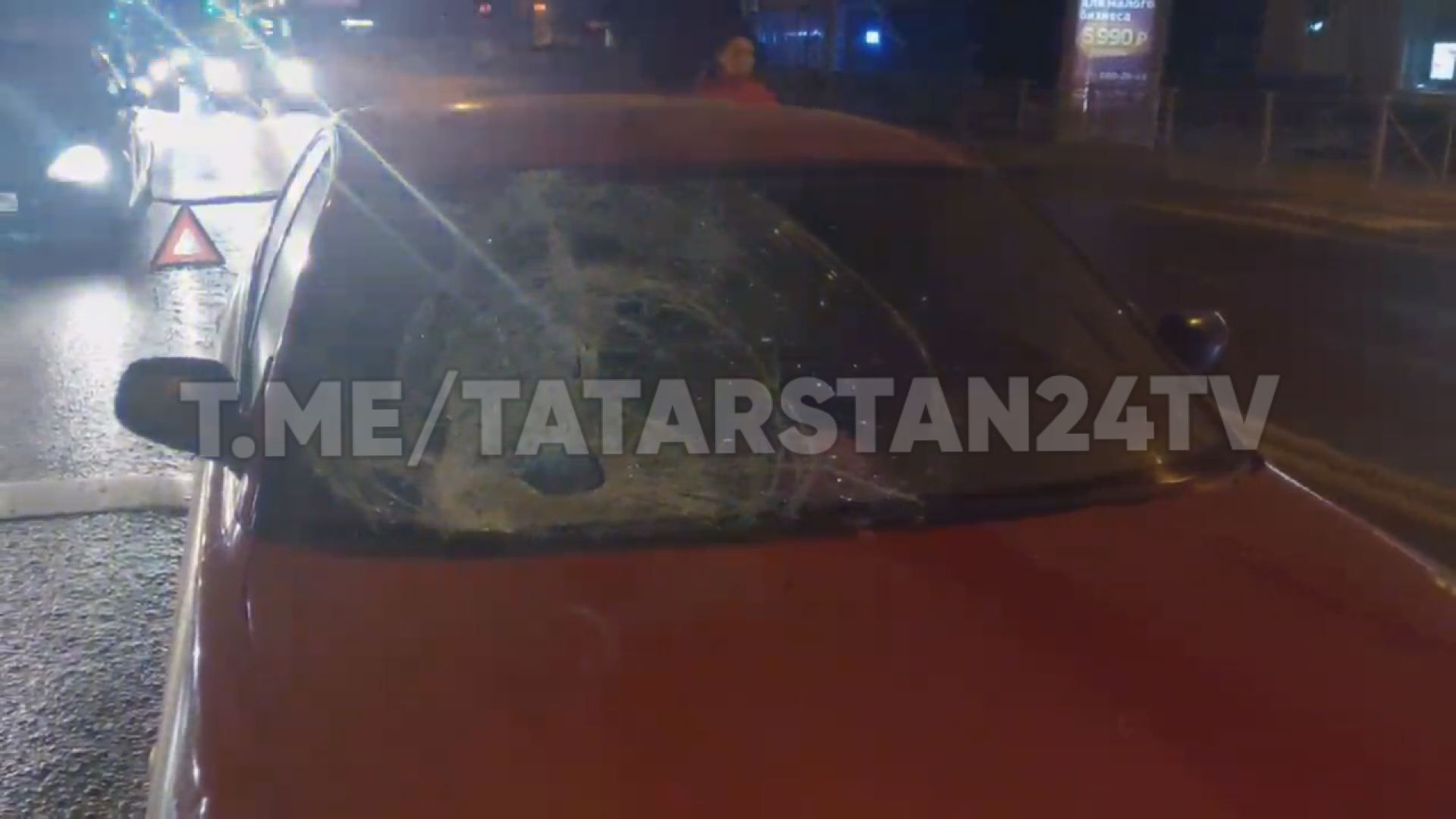 В Казани автоледи сбила пенсионера, который стоял посередине дороги