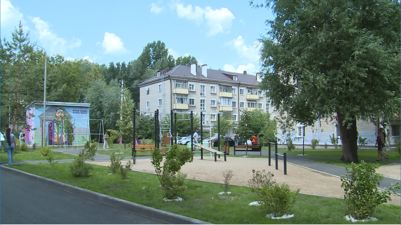 В Татарстане в 2023 году отремонтируют 960 дворов