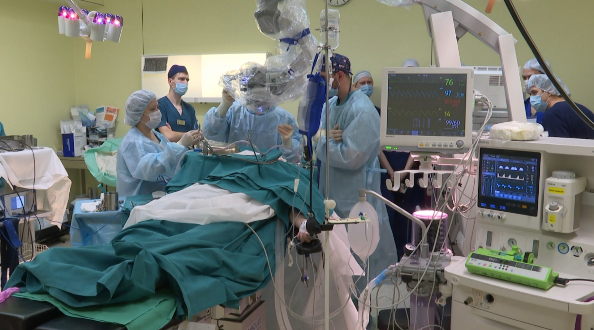 Главный нейрохирург РФ провел для врачей МКДЦ мастер-класс по хирургическому методу лечения эпилепсии
