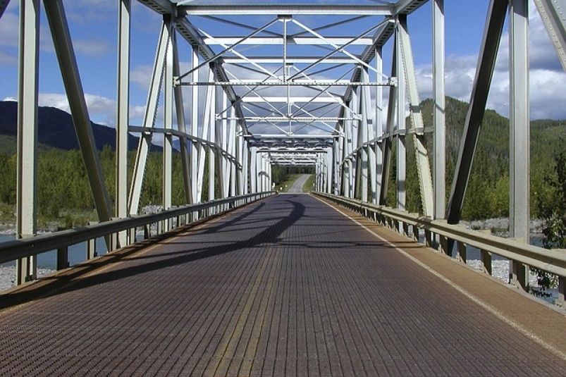 В Татарстане организуют движение по правой стороне по мосту через Каму