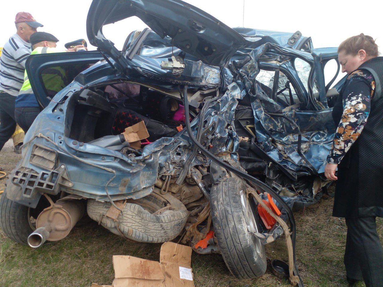 Автоледи и ее пассажирка скончались в жестком ДТП с КамАЗом в Татарстане