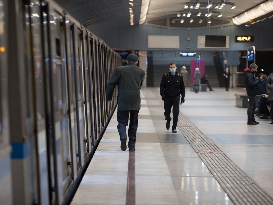 В Казани усилят досмотр пассажиров в метро