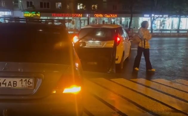 В Казани произошло ДТП из-за того, что водитель использовал газовый баллончик в машине