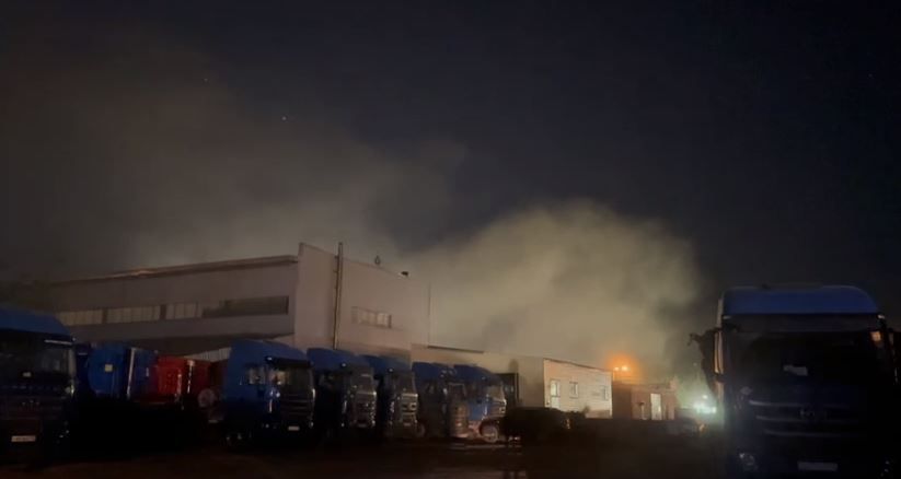 В Казани на бетонном заводе произошел пожар