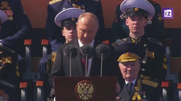 Владимир Путин поздравил россиян с 78-й годовщиной Победы