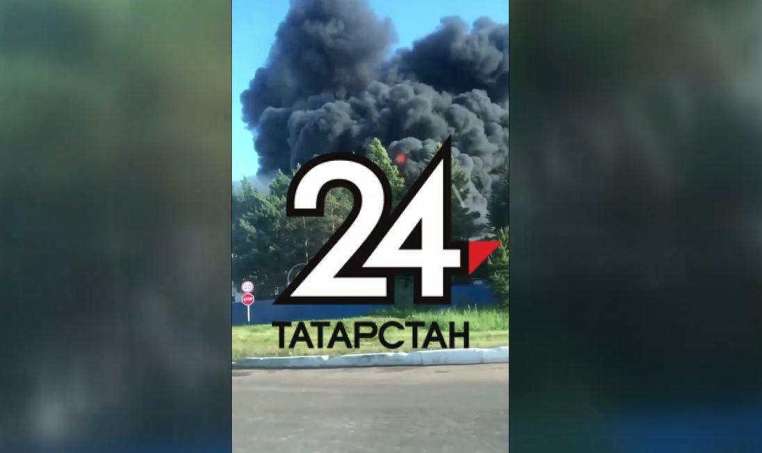 В Тюлячинском районе начался сильный пожар
