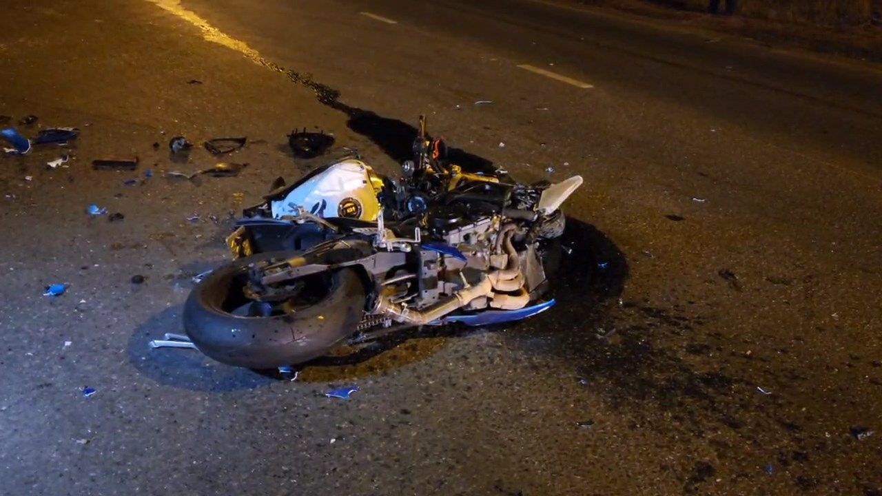 Мотоциклист погиб в ДТП с легковушкой в Казани