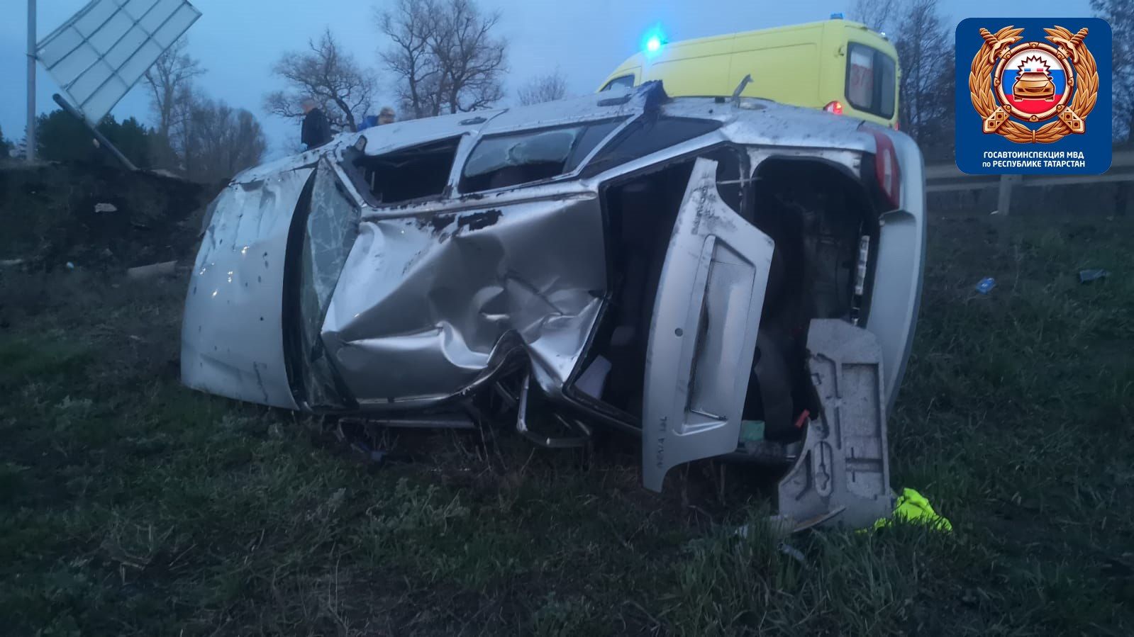 19-летний водитель погиб, перевернувшись на автомобиле на дороге Сарманово  Джалиль
