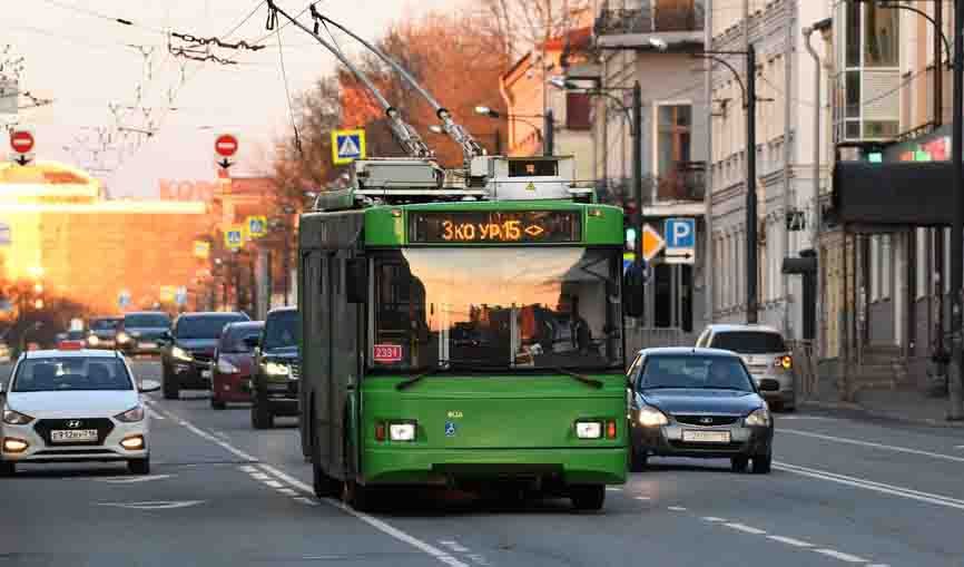 В Казани временно изменили маршруты троллейбусов из-за повреждения контактной сети
