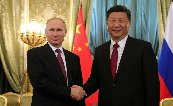 Владимир Путин готовится к визиту в Китай