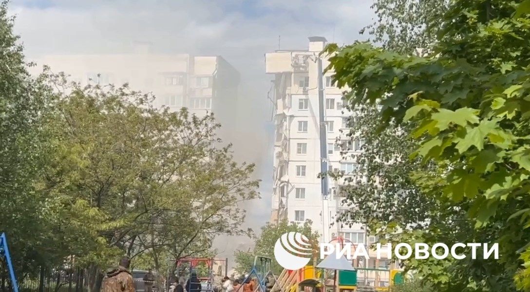 Шесть человек погибли в результате обрушения подъезда многоэтажки в Белгороде