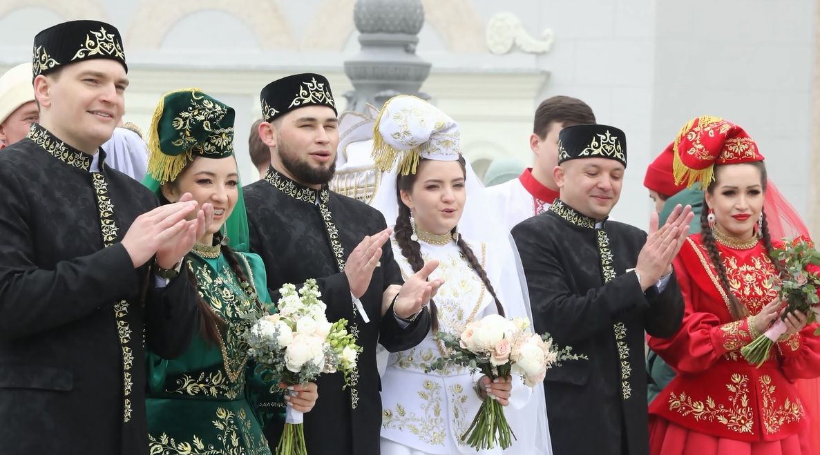 Любовь правит миром: три пары из Татарстана участвовали в первом Всероссийском свадебном фестивале в Москве