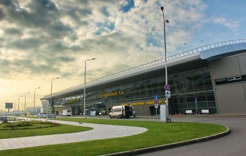 Аэропорт Казани приостановил работу для обеспечения безопасности полетов
