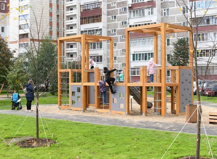 В Казани в этом году благоустроят территории 454 домов по программе Наш двор
