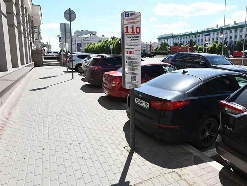 В Казани на время праздников муниципальные парковки станут бесплатными