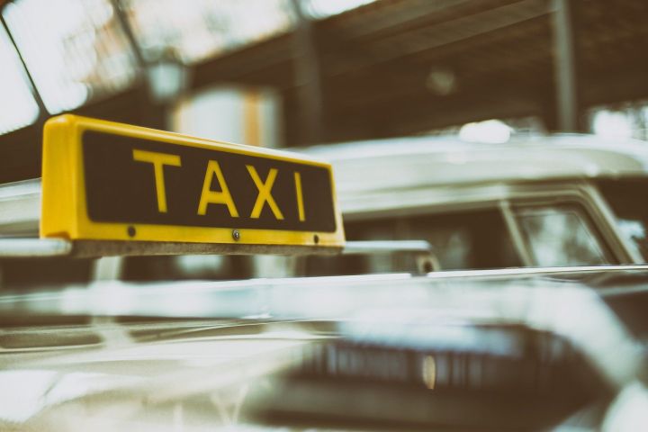 С 2021 года вступают в силу новые правила перевозки пассажиров в такси