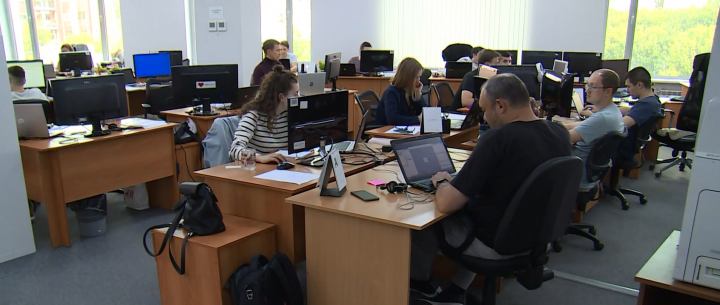 В Минтруде РФ разъяснили, как будет производиться оплата во время следующей нерабочей недели