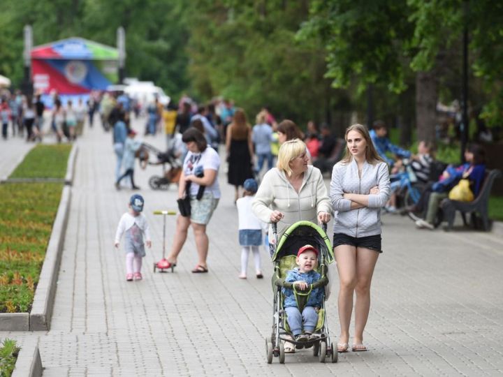 Жителям Татарстана разрешили посещать парки и скверы