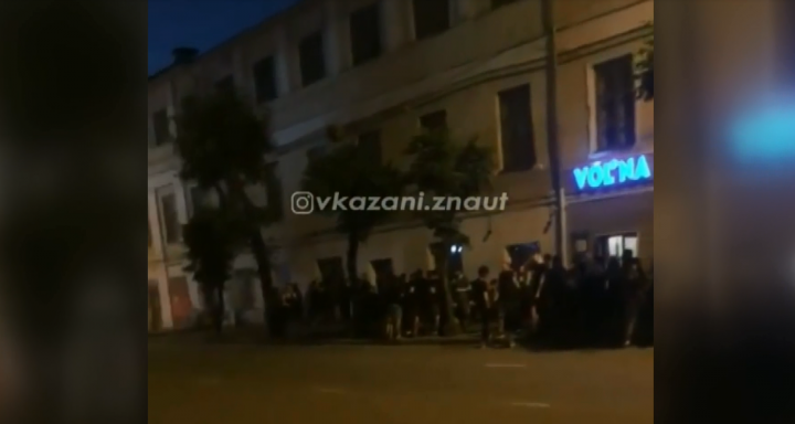 В Казани 2 бара оштрафовали на 100 тысяч рулей