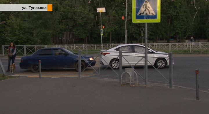 В Казани из-за невнимательности водителя произошло ДТП