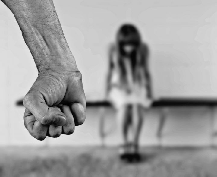 В Татарстане к 20 годам колонии приговорили мужчину, который насиловал собственную дочь