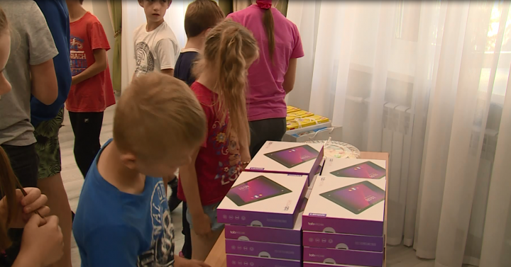 Общественная палата РТ поздравила детей Приволжского детского дома  с началом учебного года