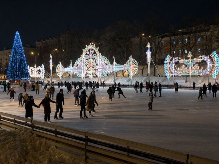 В Казани закрылся каток в парке «Черное озеро»