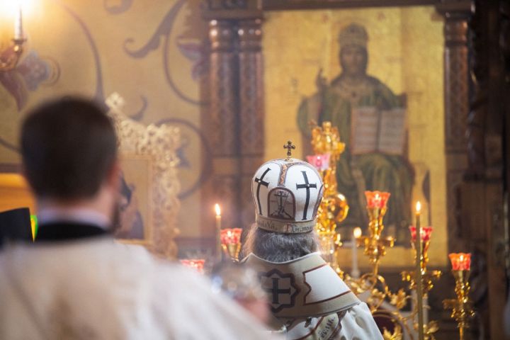 Митрополит Кирилл помолился за погибших в трагедии в Мензелинске
