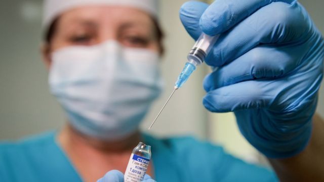 Пункт вакцинации в казанской «Меге»  продолжит свою работу