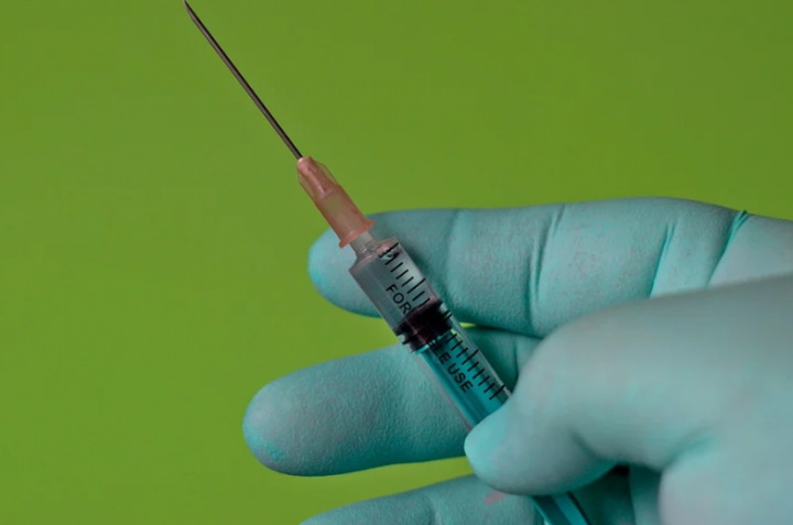 Роспотребнадзор проверит татарстанские клиники, где вакцинируют «Спутником Лайт»