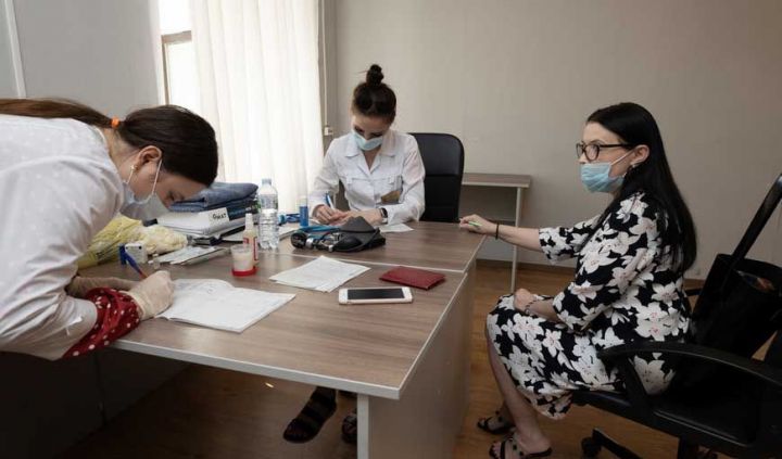 Волонтеры будут помогать казанским пунктам вакцинации от коронавируса