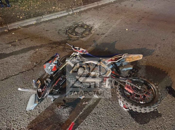 В Казани иномарка сбила подростка на питбайке