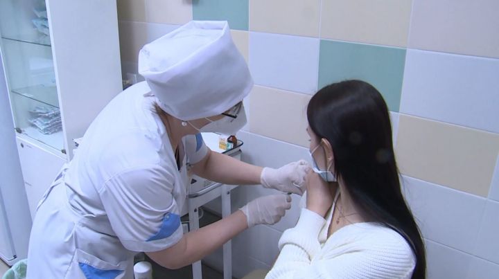 В Казани показатель вакцинации от коронавируса достиг 60,7%