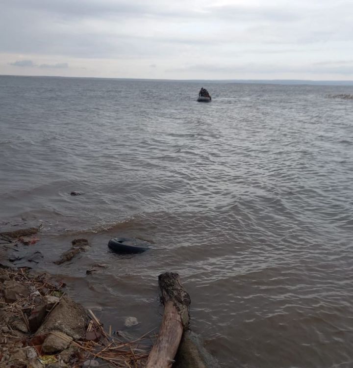 В Татарстане сотрудники МЧС нашли в Каме тело пропавшего рыбака