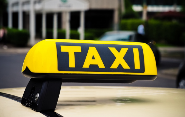В Набережных Челнах цены на такси увеличились в два раза