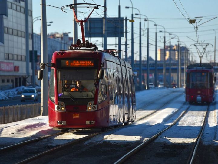 В Казани приостановлено движение трамвая №5а