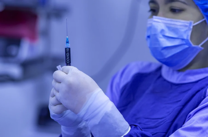 В Татарстане вакцинацию от коронавируса прошли 30% ВИЧ-инфицированных