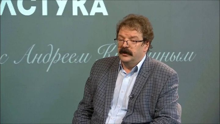 Политолог Большаков: «Люди привыкли к местному "‎президенту"‎. Никто не сравнивает его с Путиным»