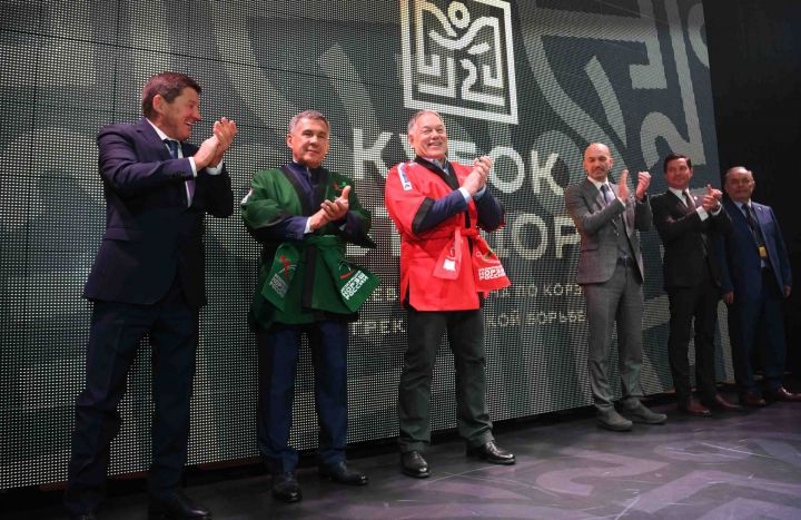 Президент РТ открыл в Казани турнир по корэш и греко-римской борьбе