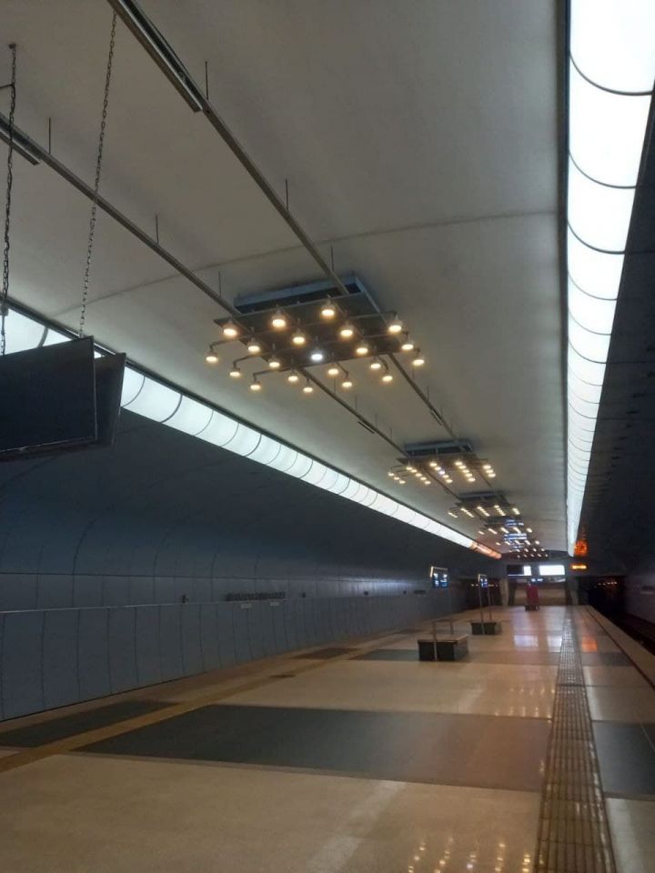 На станции метро «Авиастроительная» в Казани все светильники заменили на светодиодные лампы