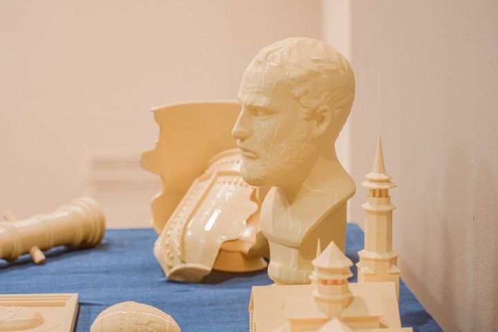 В музее-заповеднике «Казанский Кремль» прошла презентация тактильных макетов экспонатов