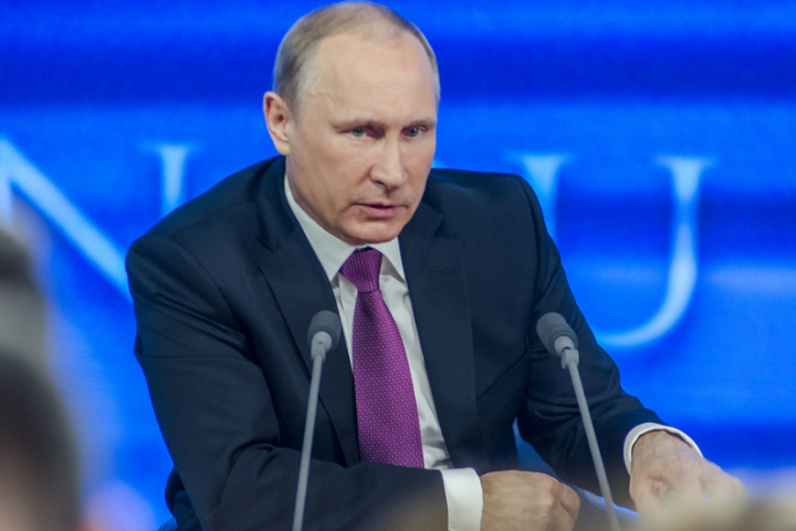 Владимир Путин: экстремизм – прямая угроза единству России