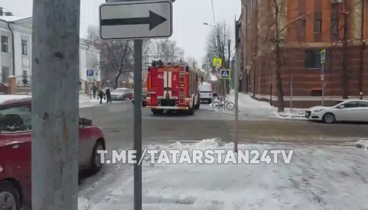 Из-за сообщения о минировании эвакуировали казанскую школу №39