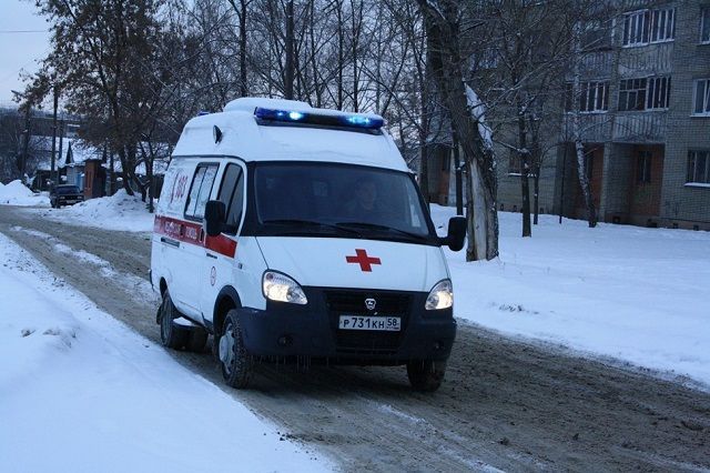 Три человека отравились угарным газом в Дербышках