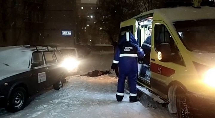 В Казани делавший ремонт рабочий погиб во время пожара в квартире