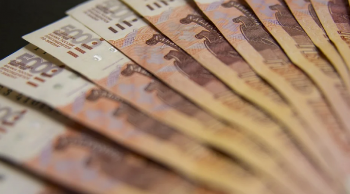 Средняя зарплата в Челнах превысила 45 тысяч рублей