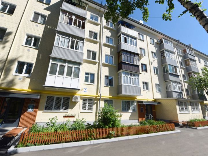 В 2021 году в Кировском и Московском районах отремонтируют 54 многоквартирных дома