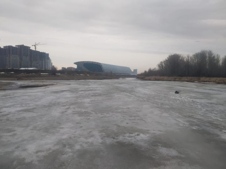 МЧС: рядом с Дворцом водных видов спорта в Казани из реки достали тело пропавшего рыбака
